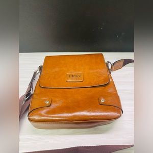 LRZZ Laorenzhizun Brown Leather  Unisex  Bag Small Purse Flaw Back pocket